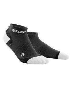 CEP 女士短筒袜 运动跑步马拉松 超轻压缩袜-Black-II